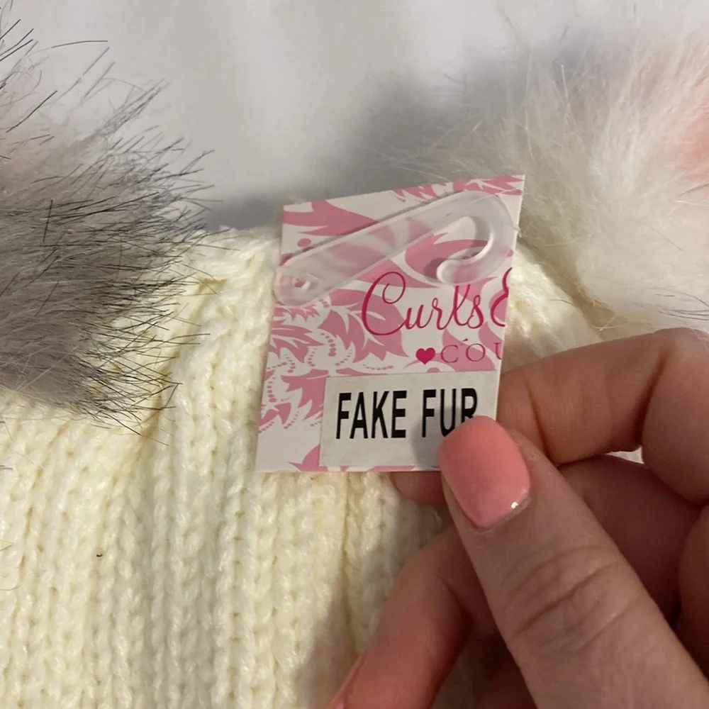 🎀 5/$20 🎀 Toddler Curls & Pearls Couture Winter Hat Beanie and Mitten Set